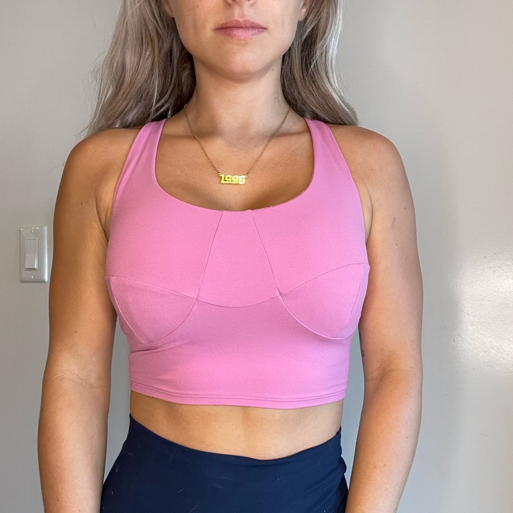 Lululemon Nulu Front-Darting Yoga Bra